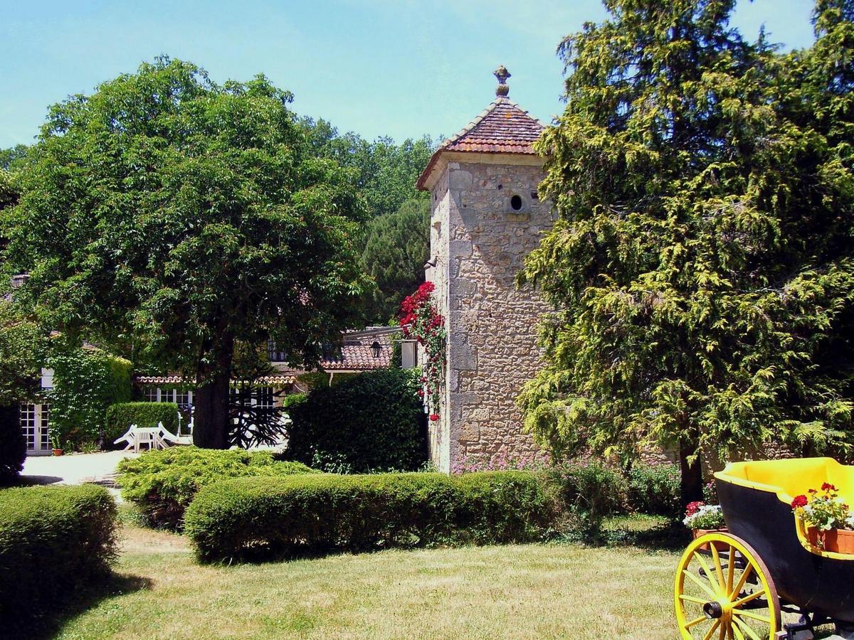 Domaine De Gavaudun Villa Exterior photo